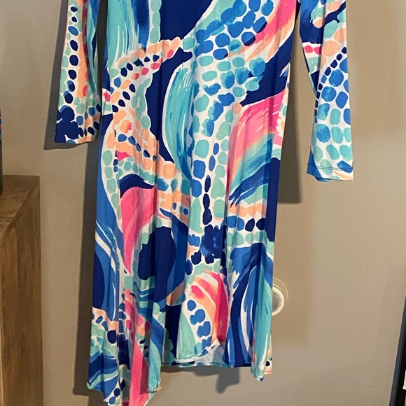 Lilly Pulitzer barely worn dress💙 - Picture 2 of 9
